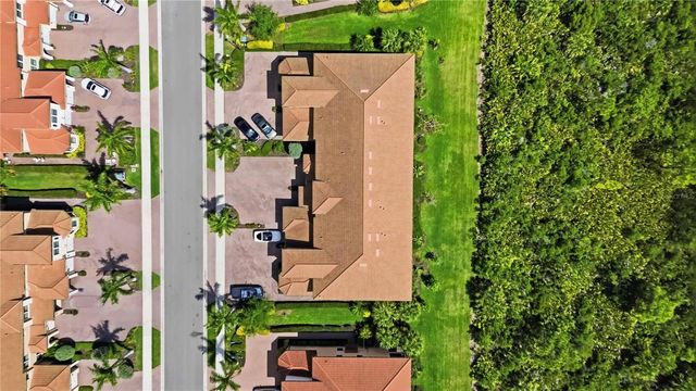 10055 CROOKED CREEK DRIVE 102, Venice, FL 34293