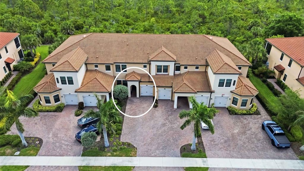 10055 CROOKED CREEK DRIVE 102, Venice, FL 34293