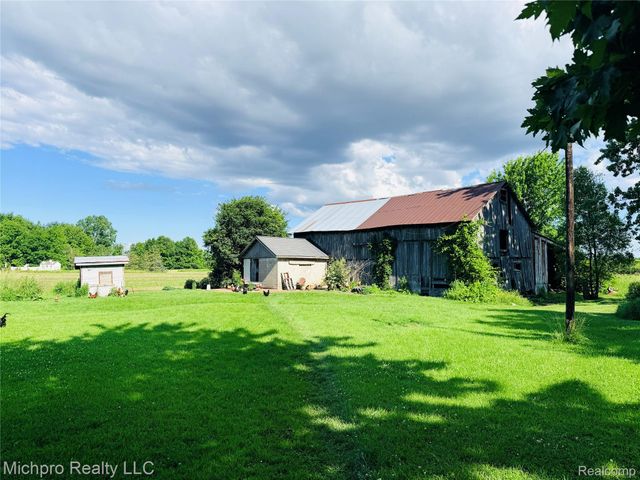 11438 Hill Road, Riley Township, MI 48041