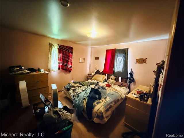 11438 Hill Road, Riley Township, MI 48041