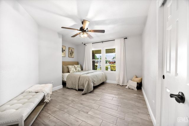 13909 Veracruz Drive, Bakersfield, CA 93314