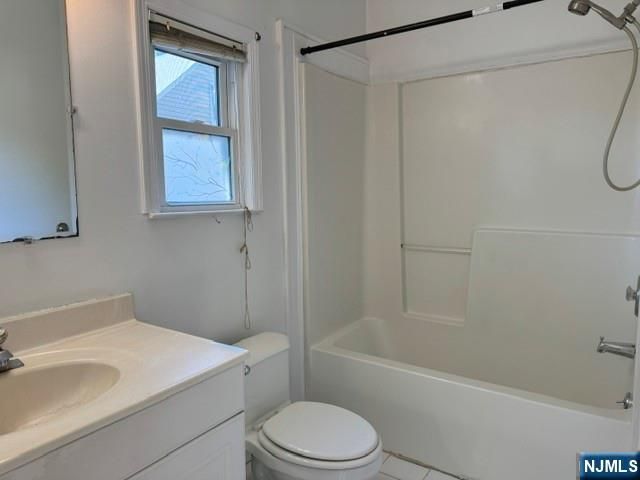 135 Cresskill Avenue First Floor, Dumont, NJ 07628