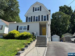 135 Cresskill Avenue First Floor, Dumont, NJ 07628