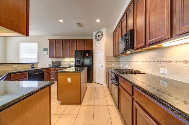 4018 Tuscan Shores Drive, Missouri City, TX 77459