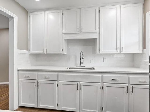 6141 E Boston St, Wichita, KS 67218