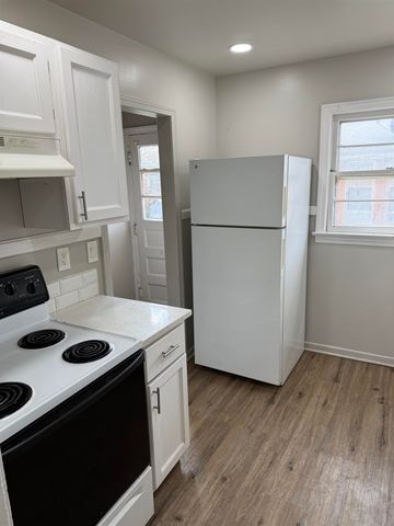 6141 E Boston St, Wichita, KS 67218