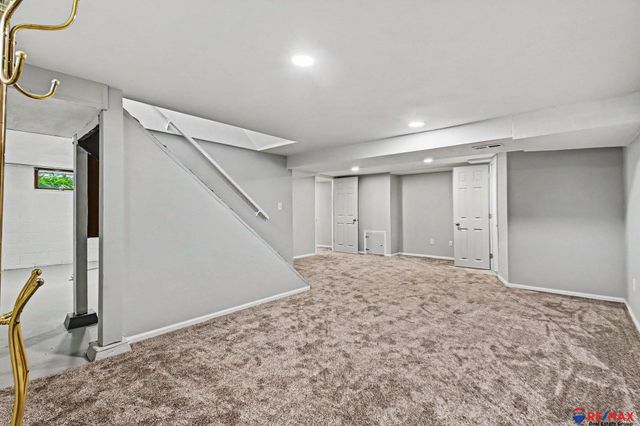 3206 Wallace Avenue, Bellevue, NE 68005