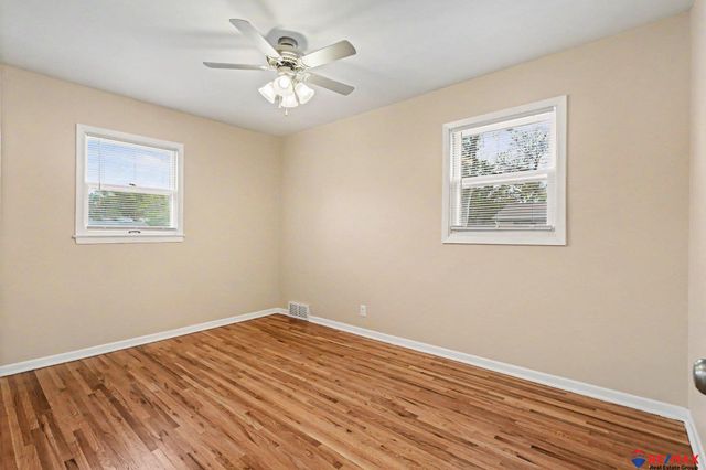 3206 Wallace Avenue, Bellevue, NE 68005