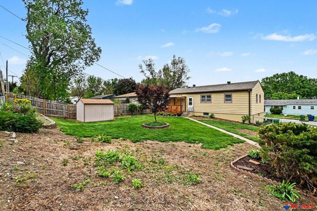 3206 Wallace Avenue, Bellevue, NE 68005