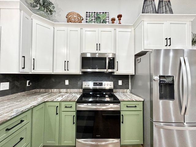 387 Falls Creek Way, Somerset, KY 42503