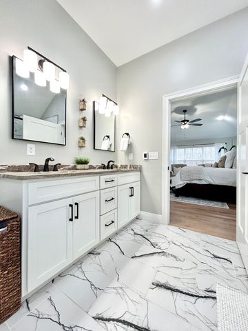 387 Falls Creek Way, Somerset, KY 42503