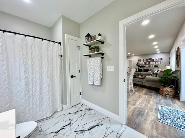 387 Falls Creek Way, Somerset, KY 42503