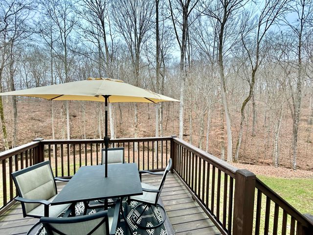 387 Falls Creek Way, Somerset, KY 42503