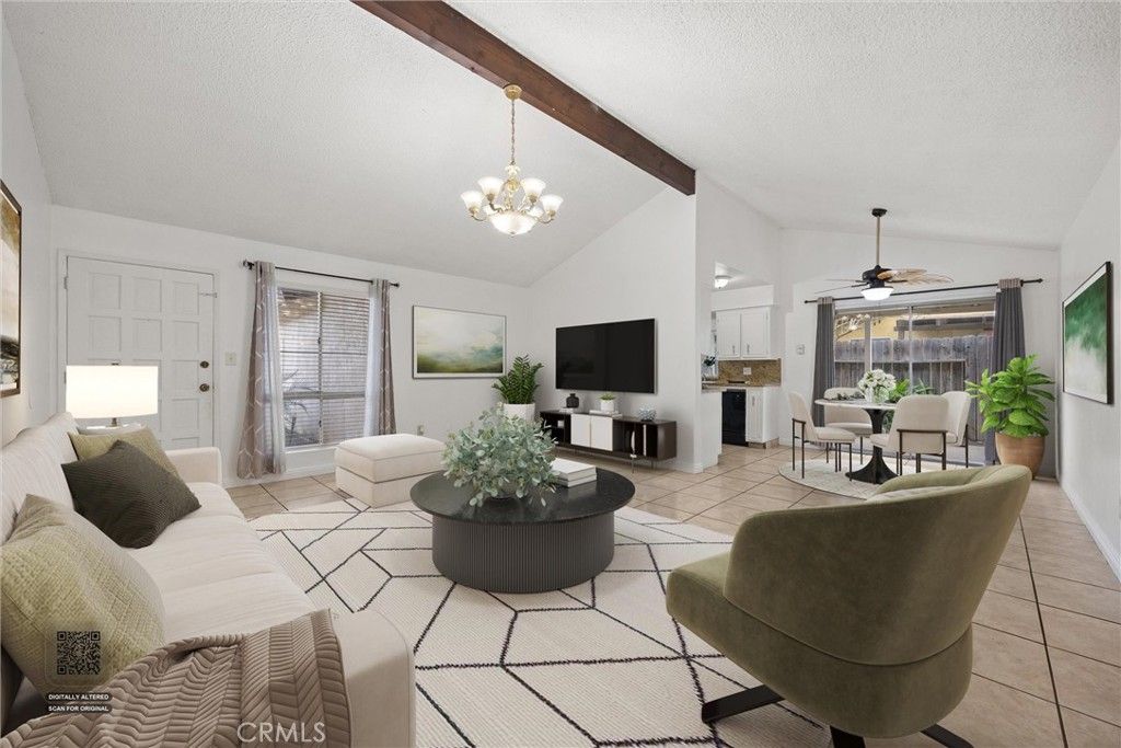 Image 12 of property listing at 4605 Parkwood Court, Bakersfield, CA 93309