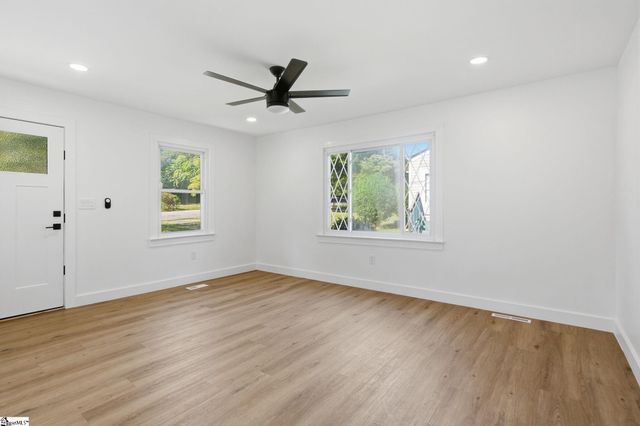 111 Tuskegee Avenue, Greenville, SC 29607