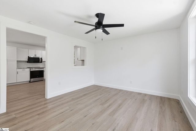 111 Tuskegee Avenue, Greenville, SC 29607