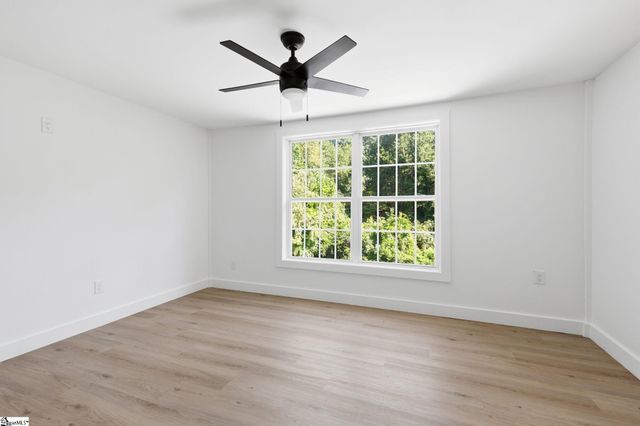 111 Tuskegee Avenue, Greenville, SC 29607