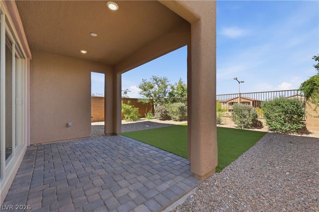 748 Rogue Wave Street, Las Vegas, NV 89138
