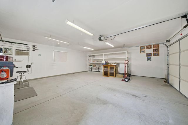 3261 Misty Glen Drive, Redding, CA 96001