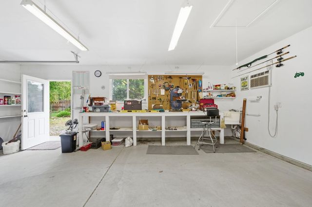 3261 Misty Glen Drive, Redding, CA 96001