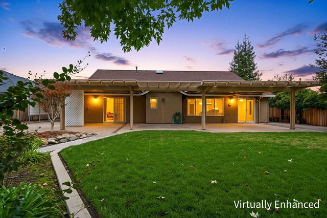 3261 Misty Glen Drive, Redding, CA 96001