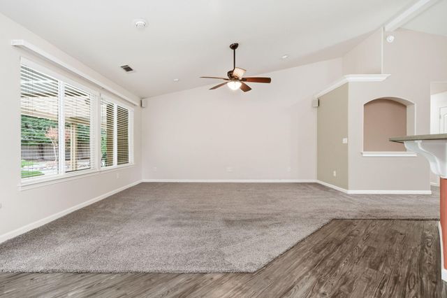 3261 Misty Glen Drive, Redding, CA 96001