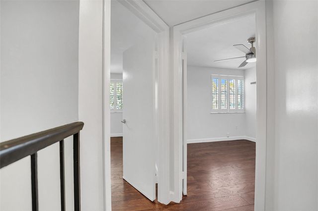 4550 SW 68th Ct Cir 54-8, Miami, FL 33155