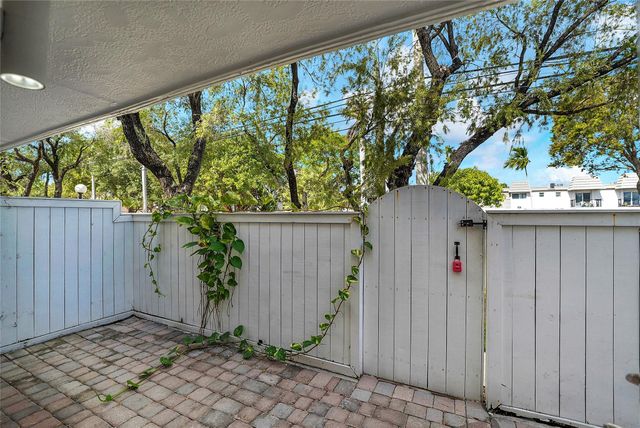 4550 SW 68th Ct Cir 54-8, Miami, FL 33155