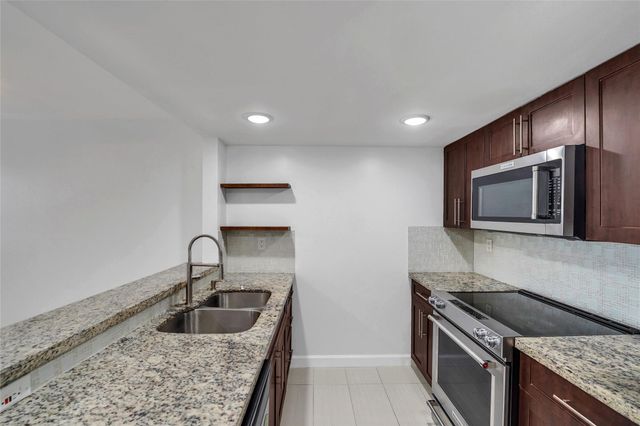 4550 SW 68th Ct Cir 54-8, Miami, FL 33155