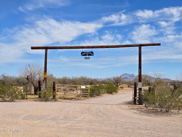 xxx S 541st Avenue -, Tonopah, AZ 85354