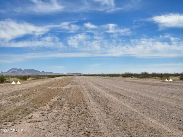xxx S 541st Avenue -, Tonopah, AZ 85354