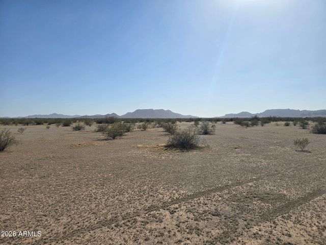 xxx S 541st Avenue -, Tonopah, AZ 85354