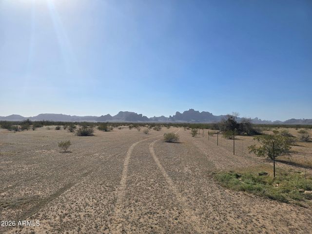 xxx S 541st Avenue -, Tonopah, AZ 85354