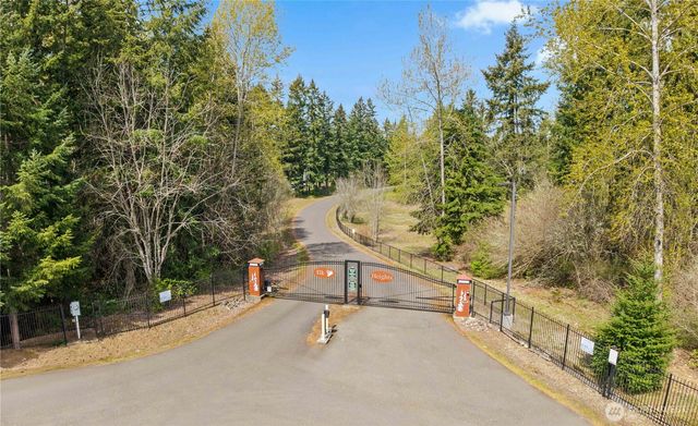 11605 Elk Heights Lane SE, Yelm, WA 98597