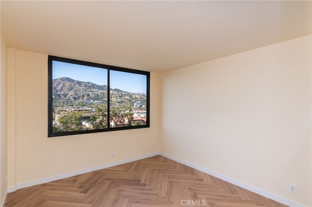 345 Pioneer 905, Glendale, CA 91203