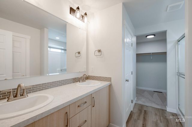 3210 S Maple Ranch Way, Nampa, ID 83686