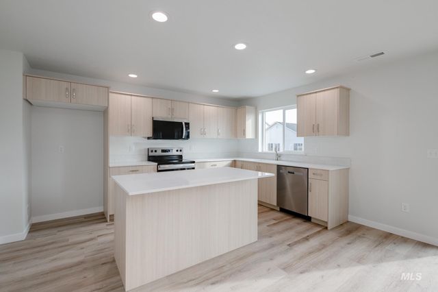 3210 S Maple Ranch Way, Nampa, ID 83686