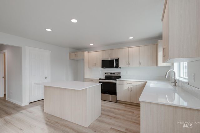 3210 S Maple Ranch Way, Nampa, ID 83686