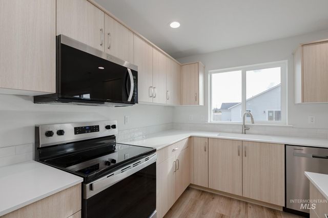 3210 S Maple Ranch Way, Nampa, ID 83686