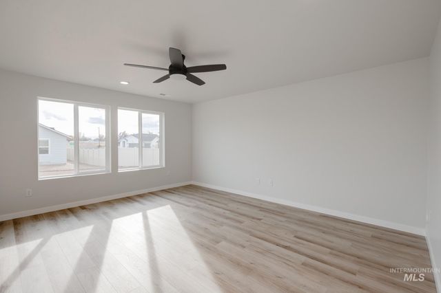 3210 S Maple Ranch Way, Nampa, ID 83686