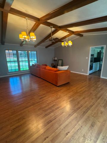 2529 Lakeway Drive, Shreveport, LA 71109