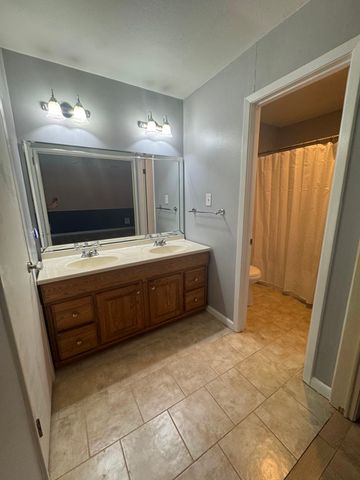 2529 Lakeway Drive, Shreveport, LA 71109