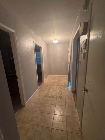 2529 Lakeway Drive, Shreveport, LA 71109