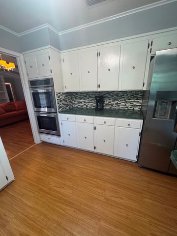 2529 Lakeway Drive, Shreveport, LA 71109