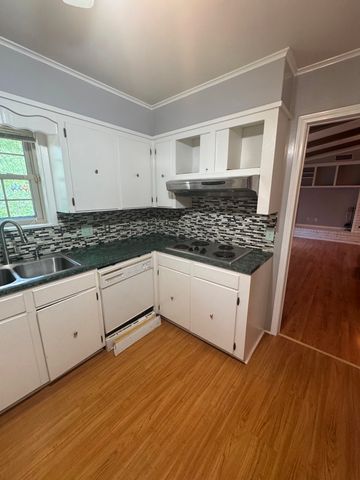 2529 Lakeway Drive, Shreveport, LA 71109