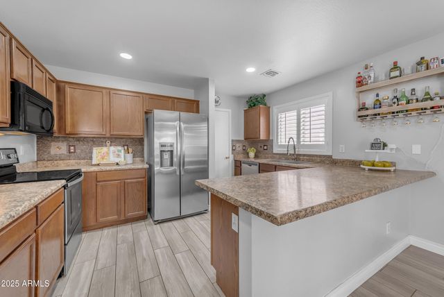 23693 W GROVE Street, Buckeye, AZ 85326