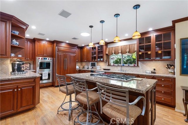 3456 Laurelvale Drive, Studio City (los Angeles), CA 91604