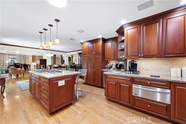 3456 Laurelvale Drive, Studio City (los Angeles), CA 91604