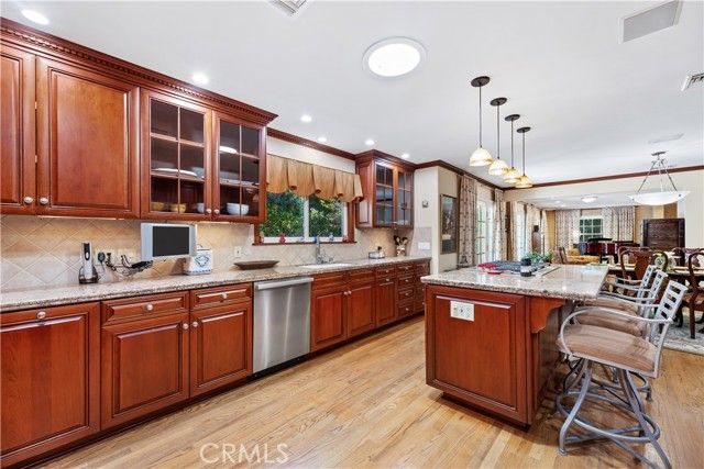 3456 Laurelvale Drive, Studio City (los Angeles), CA 91604