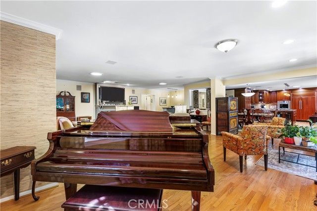 3456 Laurelvale Drive, Studio City (los Angeles), CA 91604